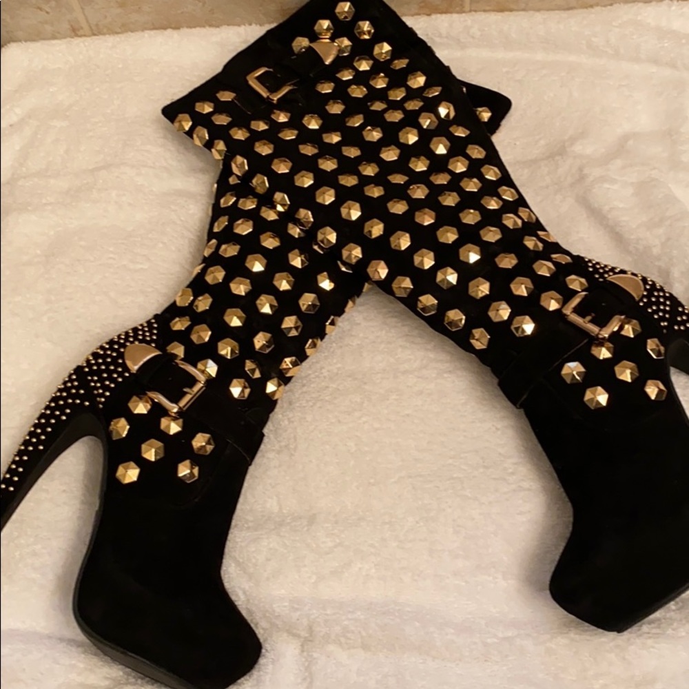 Jeffery Campbell Black Suede and Gold Boots - Picture 4 of 8